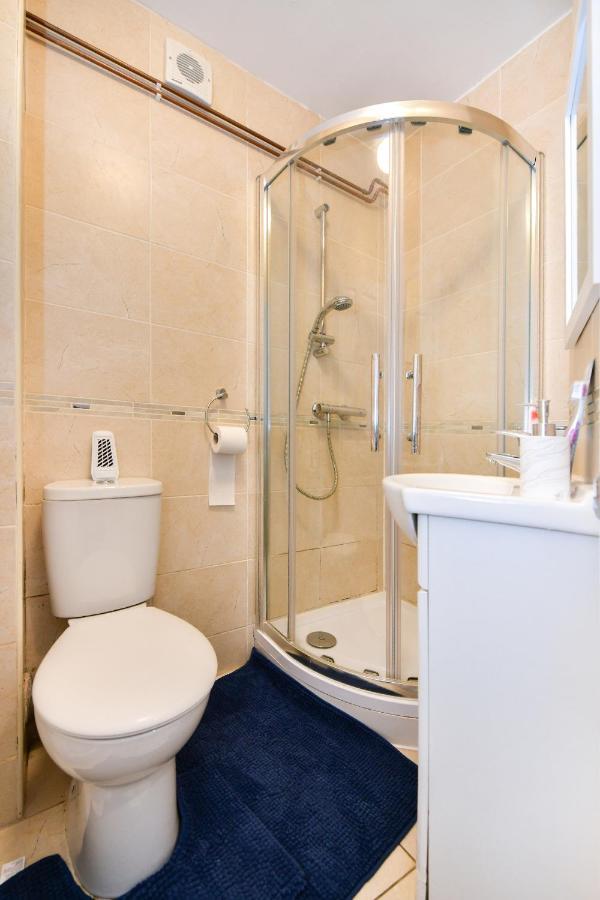 Beautiful Accommodation Near Reading City Centre Habitación foto